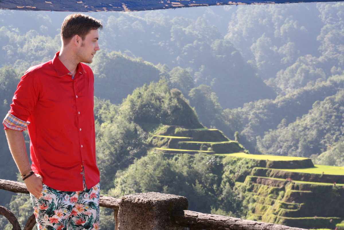 red-sirt-and-floral-printed-pants-in-Banaue-002