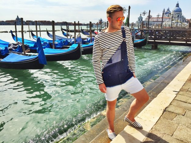 denim-and-stripes-in-venice-1