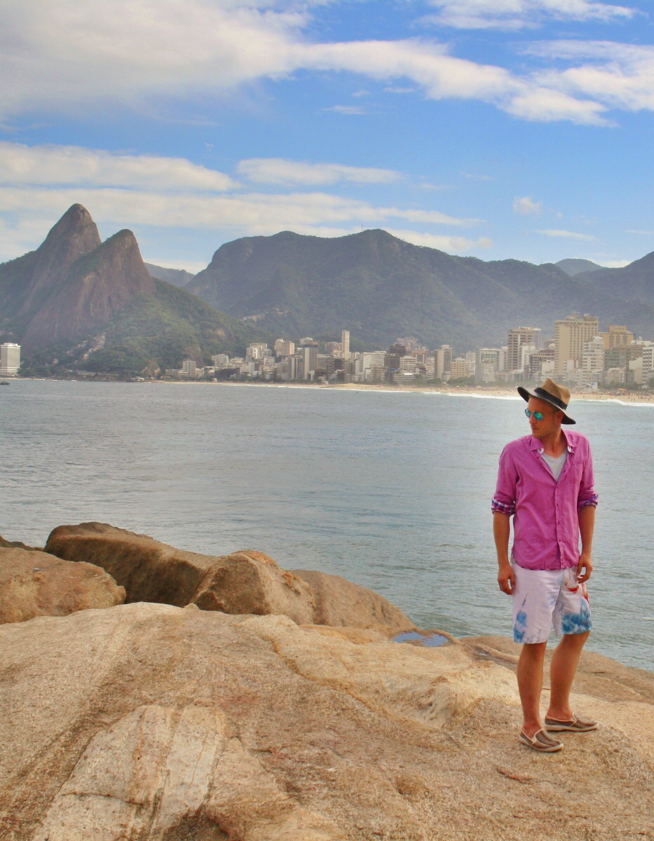 In Shirt and Shorts at the sunset on the beach of Ipanema – Rio de Janeiro